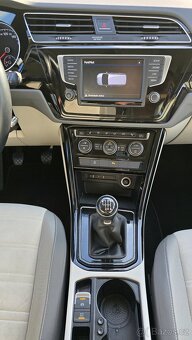 VW Touran 1.4 TSI 110 kw Highline - 8