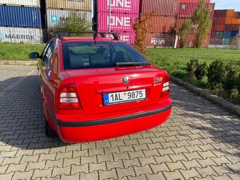 Škoda Octavia 1.6i tour - 8