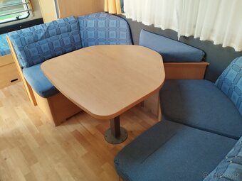 AKCE KNAUS 550FSK pro 6. Pevné palandy. 100km/h - 8