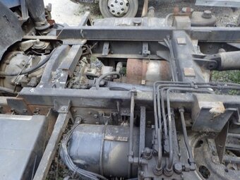 9t hák kontejner Avia D90 - 8