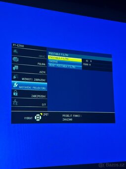 Panasonic PT-EZ590 + ET-ELT30 - 8