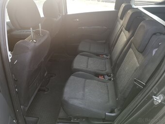 Peugeot 5008 1.6 HDi - 8
