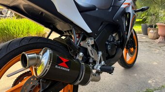 Honda CBR 125R - 8