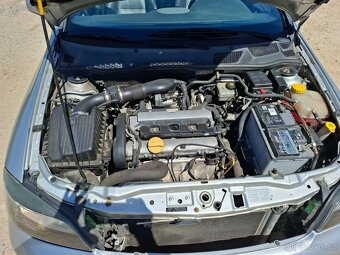 Prodám opel astra cabrio - 8