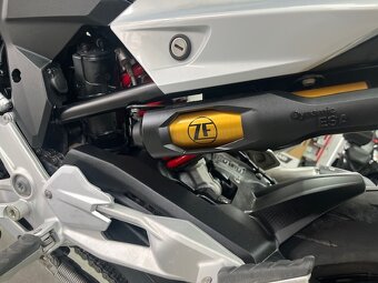 BMW F 900R - 8