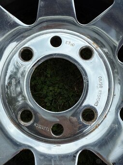 Mangels 4x130 R15 - 8