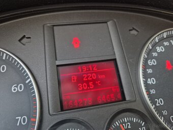 Golf 5 - 1.6 benzin - 8