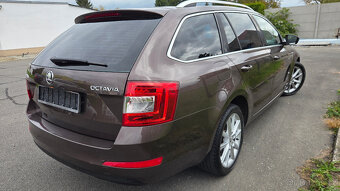 ŠKODA OCTAVIA 3 COMBI 1.4 TSI - ELEGANCE - BI-XENONY - 8