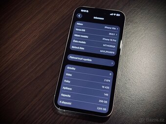 iPhone 15 Pro 256gb White + 8x obal + 2x sklo - 8