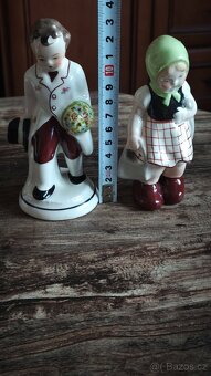 Dvě staré sošky. - 8