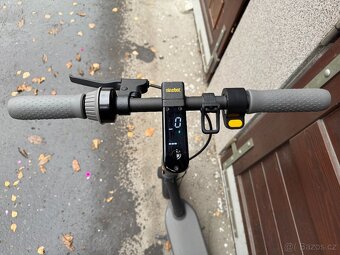 Elektrická koloběžka Segway Ninebot MAX G30 II, jako nová - 8