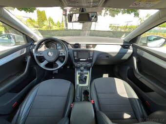 Škoda Octavia 1.4 TSi Elegance, Xenony - 8