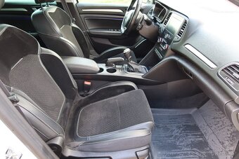 Renault Megane IV Grandtour Intens 1.5 DCi 85 kw, ČR 1.Maj - 8
