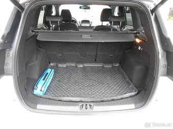 Prodám Ford KUGA ST-LINE 2.0 TDCi 110kW 4X4 - 8