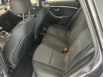 Hyundai i30 r.v. 2015, 1,6CRDi 81Kw klima - 8