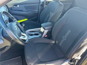 Kia Sportage 1.6GDi KLIMATIZACE ALU manuál 135PS 11/2015 - 8