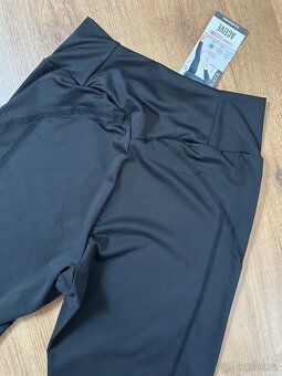 Nové kompresní legíny Calzedonia M - 8