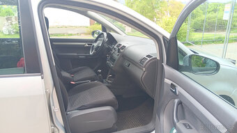 Touran 1,6 TDI 77 kW, 1. majitel, 185000 km, 2012 - 8