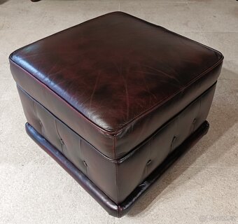 Kožená, Chesterfield sedací souprava 3+1+1+ taburet. TOP - 8