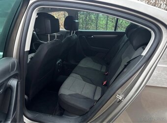 VOLKSWAGEN PASSAT 1.8 TSI 118 KW AUTOMAT ( DSG ) - BENZÍN - 8