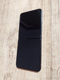 Samsung galaxy z flip 5 - 8