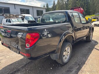 Mitsubishi L200 - 8