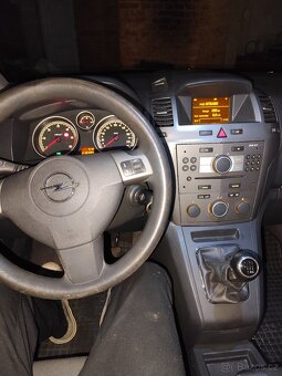 Opel Zafira B 1.9 CDTI 110KW - 8