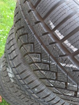 Pneu 225/60R17 - 8