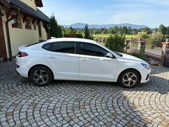 Hyundai i30 Fastback 1.0 T-GDI - 8