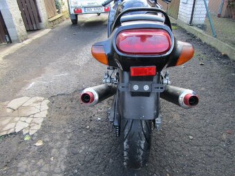 KAWASAKI  ZZR 600 - 8