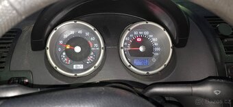 Prodám vw polo 1.0 37kw rok 2001  najeto 174×××km - 8