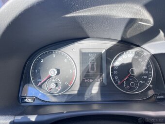 VW Touran 2.0 TDI Comfortline Cup, 7 míst, 5/2015 - 8