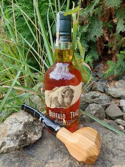 DÝMKA SKLENKA OD WHISKEY BUFFALO TRACE - 8