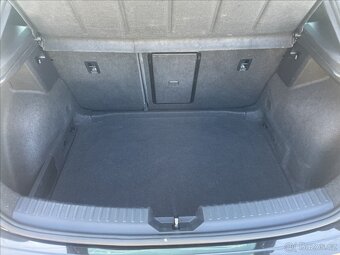 Seat Leon 2,0 TDi FR,DSG,VIRTUAL,KAMERA - 8