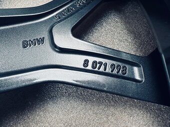 TOP kola zimní BMW X5 G05 21” M Paket - 8