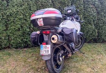 Suzuki V - Strom 650 DL - 8