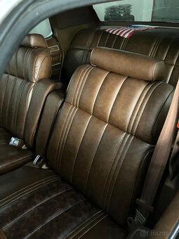 Prodej Ford LTD r.v.1977 351 V8 5766 m3 - 8