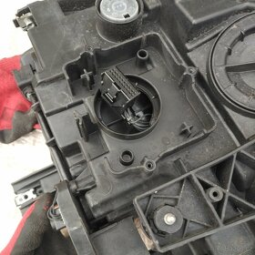 xenony Led svetla i full led passat b8 14-19 - 8
