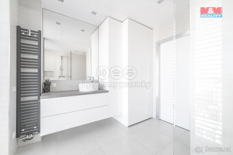 Prodej bytu 3+kk, 112 m², Zlín, ul. Lorencova - 8