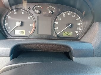 Škoda Fabia 1.2 HTP (Sedan) - 8