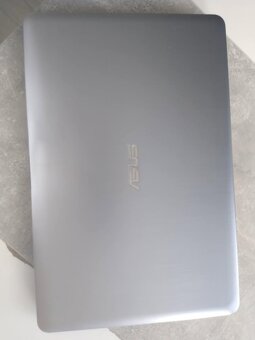 Asus F540s 15.6 led 4Jadro 4 Vlakna 2X Grafika - 8