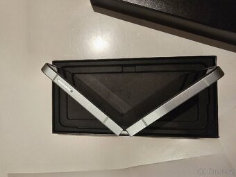Samsung Galaxy Z Flip6, SM-F741B - 8