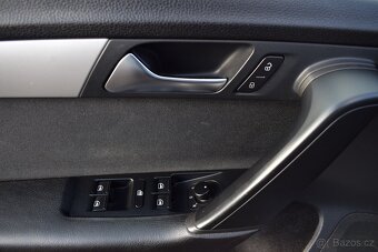 Volkswagen Passat 2,0 TDi PO SERVISU,BEZ KOROZE - 8