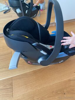 Autosedačka - vajíčko CYBEX Aton 5 - 8