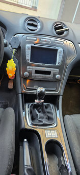Ford Mondeo 2.2 TDCI 127 kw, r.v. 2010, 240 tis.km, nová STK - 8