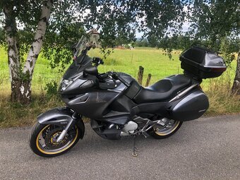 Honda NT-700V Deauville - 8