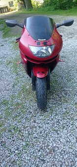 Prodám Kawasaki zx9r - 8
