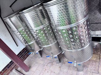 Nerezové nádrže s duplikátorem 400l -3ks - 8