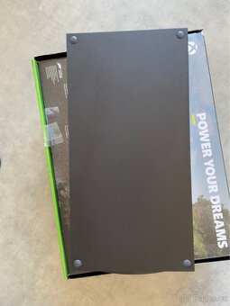 🎮Xbox Series X 2TB, 3 ovladačá, bezdratová sluchátka - 8