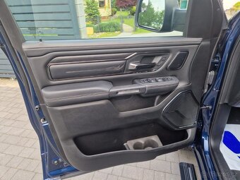 Dodge Ram 1500 5.7 HEMI 4x4 - 20 000 KM - 2024 - 8